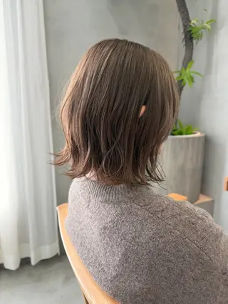カラー Regalo所属・鈴木 昴羽のヘアスタイル