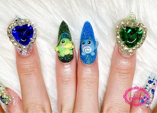 ネイル CROWN プライベートサロンのネイルデザイン