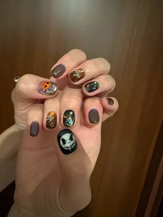 ネイル YOIネイルサロン所属・YOI ゆみのネイルデザイン