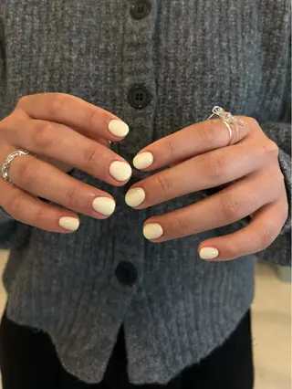 ネイル ROWAN所属・nagi .のネイルデザイン