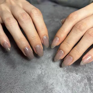 ネイル Hiromi 、のネイルデザイン