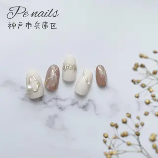 ネイル 神戸駅ネイルサロン PE NAILSのネイルデザイン
