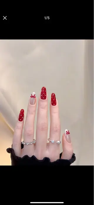 ネイル 秋吉 真寿美のネイルデザイン