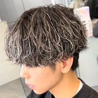 ミディアム カラー ヘアアレンジ メンズ fifth Tokyo所属・fifth 石川 凪のヘアスタイル