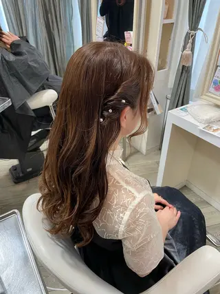ロング 豊田 智美のヘアスタイル