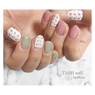 ネイル TASH nailのネイルデザイン