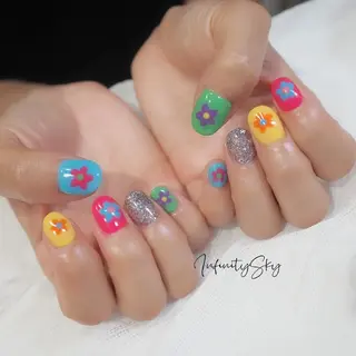 ネイル infinity skyのネイルデザイン