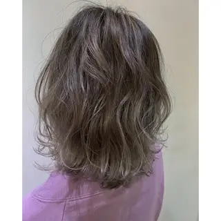 ミディアム カラー 坂西 春果のマツエク・マツパデザイン