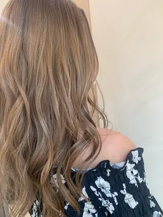 ロング カラー DiMPlE  ディンプル所属・🌸スタイリスト 山浦美恵のヘアスタイル