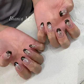 ネイル Bianca🩶 TAMIYAのネイルデザイン