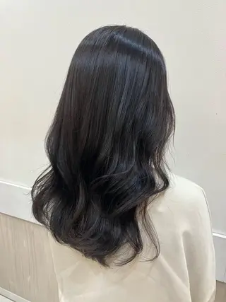 セミロング yukari 艶髪ヘアのヘアスタイル