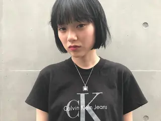 ショート カラー 桑原 菜摘のヘアスタイル