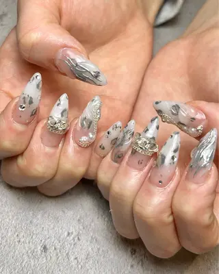 ネイル Reflection marikoのネイルデザイン