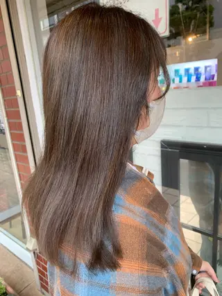 ミディアム カラー 野嶋 🐻のヘアスタイル