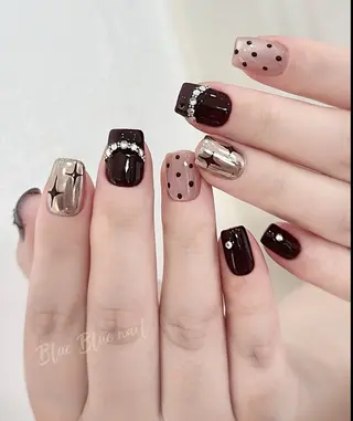 ネイル ラッキーネイルサロン西川口東口店所属・山田 由奈のネイルデザイン