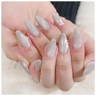 ネイル ＶＩＶＩ nailsalonのネイルデザイン