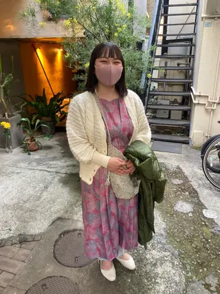 ミディアム 金田 夏野のヘアスタイル