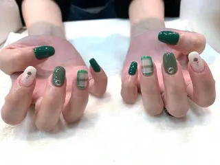 ネイル feey ⁑erinaのネイルデザイン