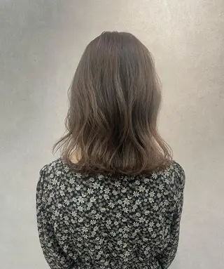 ミディアム カラー いなみね はるきのヘアスタイル