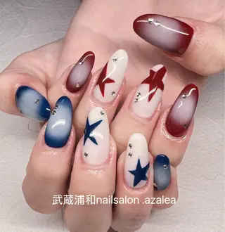 ネイル R inのネイルデザイン