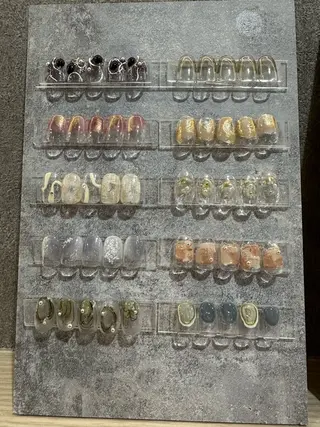 ネイル filonnail / Shioriのネイルデザイン