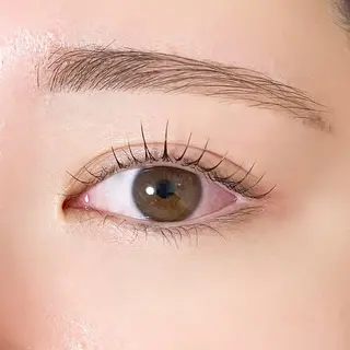 マツエク・マツパ ALPHAbyORIKA所属・高評価｜束感まつげ ユキ｜大阪のマツエク・マツパデザイン