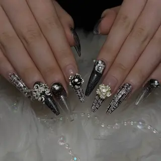 ãã€ã« AKIKO NAILã®ãã€ã«ãã¶ã€ã³