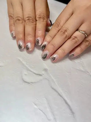 ネイル li___nail 31のネイルデザイン