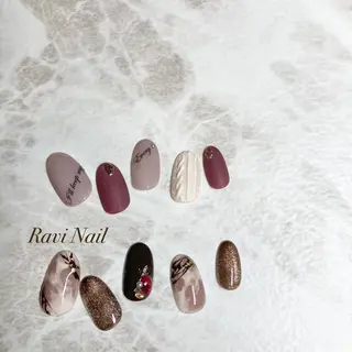 ネイル U. Minakoのネイルデザイン