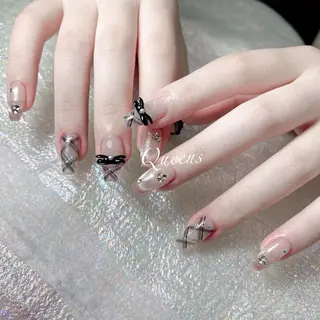 ネイル Queens 榊 まおのネイルデザイン