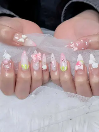 ネイル Julli NailStudioのネイルデザイン