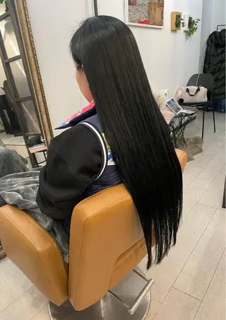 ロング カラー ヘアードレッシングゼル一之江店所属・渡邊 翔斗のヘアスタイル