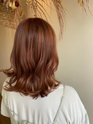 ミディアム 清原 里菜のヘアスタイル