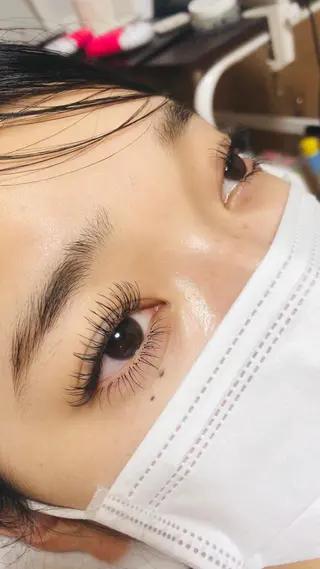 カラー パーマ キッズ マツエク・マツパ 伊藤名紬 マツエク専門のマツエク・マツパデザイン