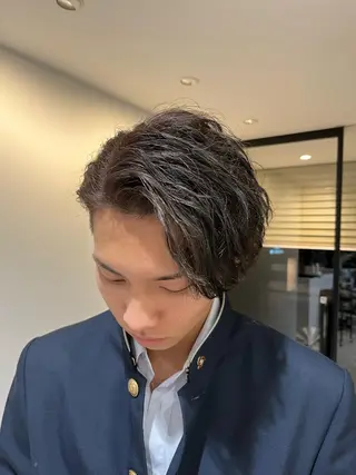 カラー メンズ 髪の修復専門サロン　hair place VIVE所属・KOTA / ハイトーン/髪質改善のヘアスタイル