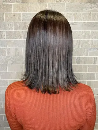 ミディアム ブリーチ毛矯正.髪質 改善.髪にドラマをのヘアスタイル