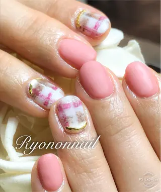 ネイル Ryononnail(リョノンネイル)所属・Ryononnail 上谷典子のネイルデザイン