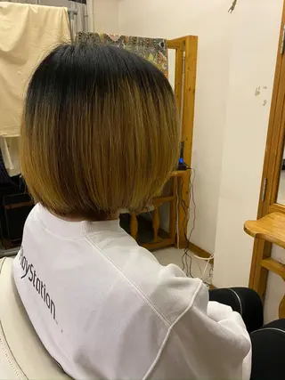 ショート カラー CRADLE Takeuchiのヘアスタイル