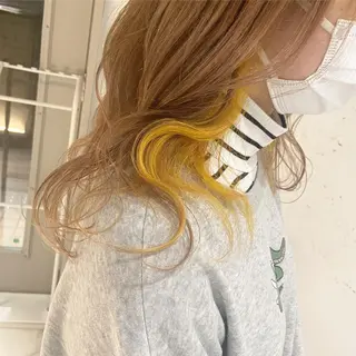 ミディアム カラー カジュアルを女っぽく 𝗮𝘆𝗮𝗰𝗼のヘアスタイル