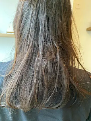 セミロング カラー メンズ 中江 柊のヘアスタイル