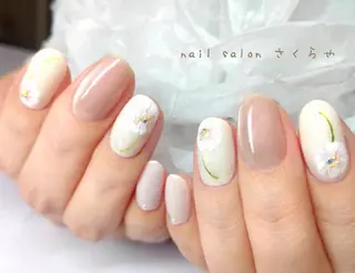 ショート さくらや❤ パラジェル使用のネイルデザイン