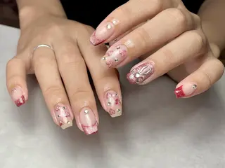 ネイル e. akのネイルデザイン