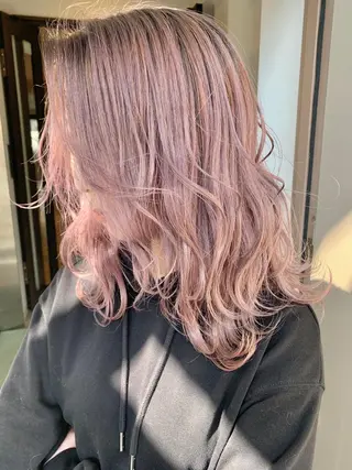 ミディアム カラー 髪質改善will hairdesignのヘアスタイル