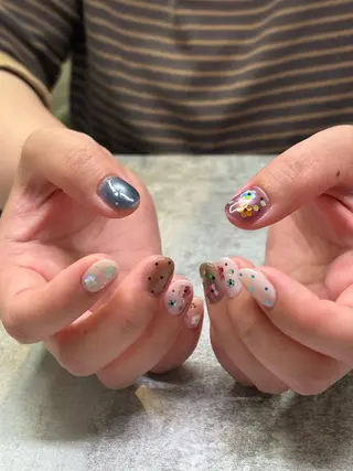 ネイル Noël 新宿南口 toyonのネイルデザイン