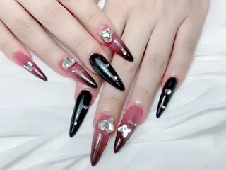 ネイル M🌷nail 長さだし専門店のネイルデザイン