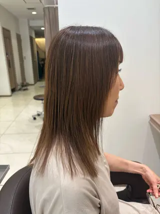 セミロング カラー 🌱脱白髪染め特化 🌱岡田将英のヘアスタイル