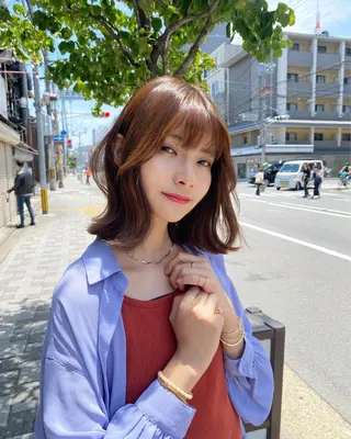 ミディアム カラー レイヤー/艶カラー /韓国ヘア/高松のヘアスタイル