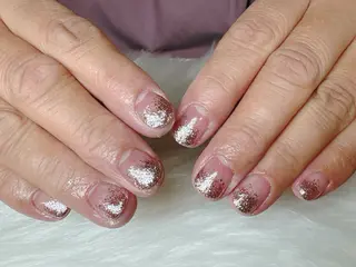 ネイル ECLAT エクラ所属・寺山 千鶴のネイルデザイン