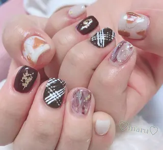ネイル まるみ ♡のネイルデザイン