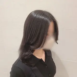 ミディアム レナークソワン ちだしえりのヘアスタイル